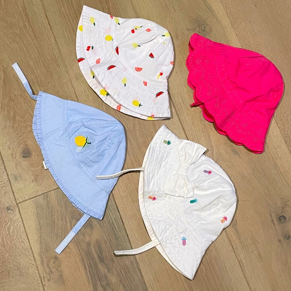 Janie and Jack bucket hat(s) size 18-24
